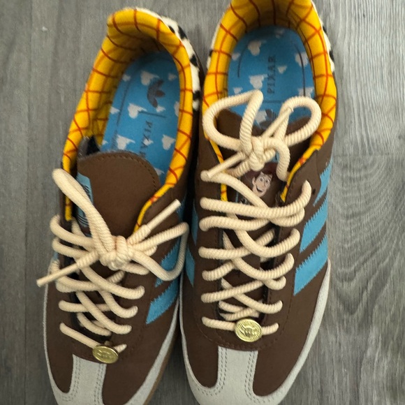 Toy Story (Woody) OG Sambas - Picture 3 of 7